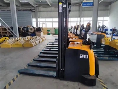 Pavasara festivāls Ceļojumu steiga, pieredzējuši virzītāji līdzās