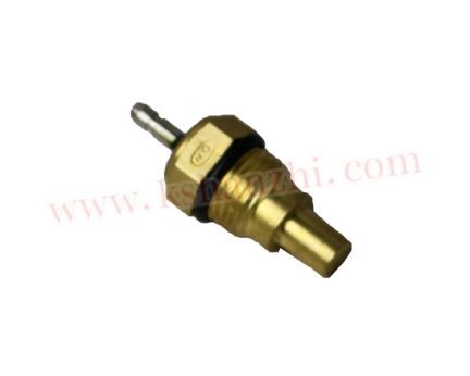 Iekrāvēja daļas  4 D92  4 D 94  ūdens temperatūras sensors YM171056-49351